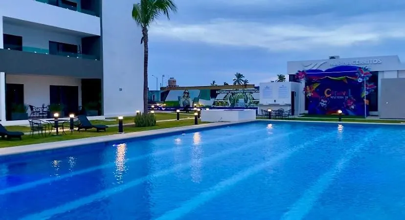 Marina Cerritos Azul 103 Mexico